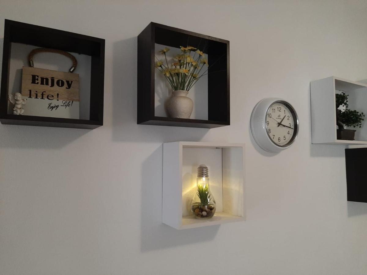Apartments Bruno Сплит Экстерьер фото