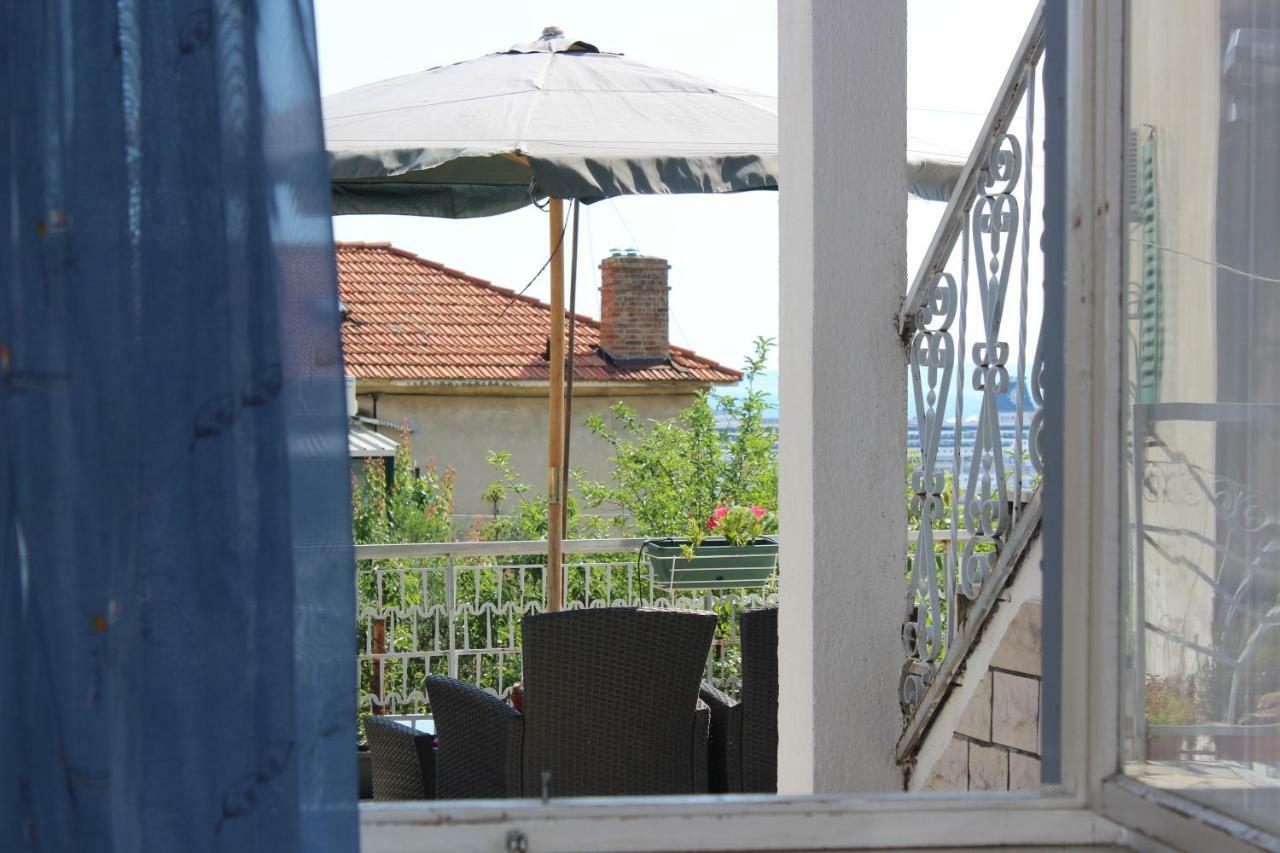 Apartments Bruno Сплит Экстерьер фото