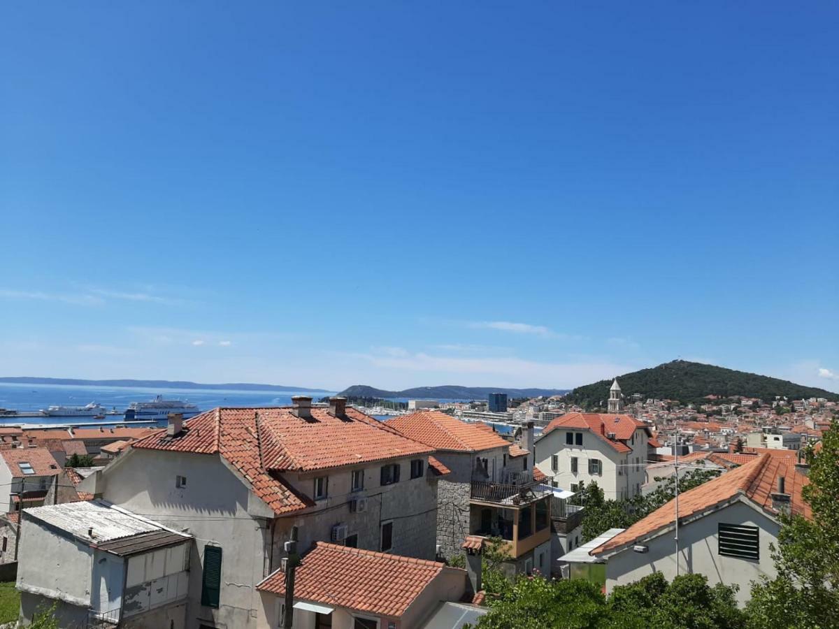 Apartments Bruno Сплит Экстерьер фото