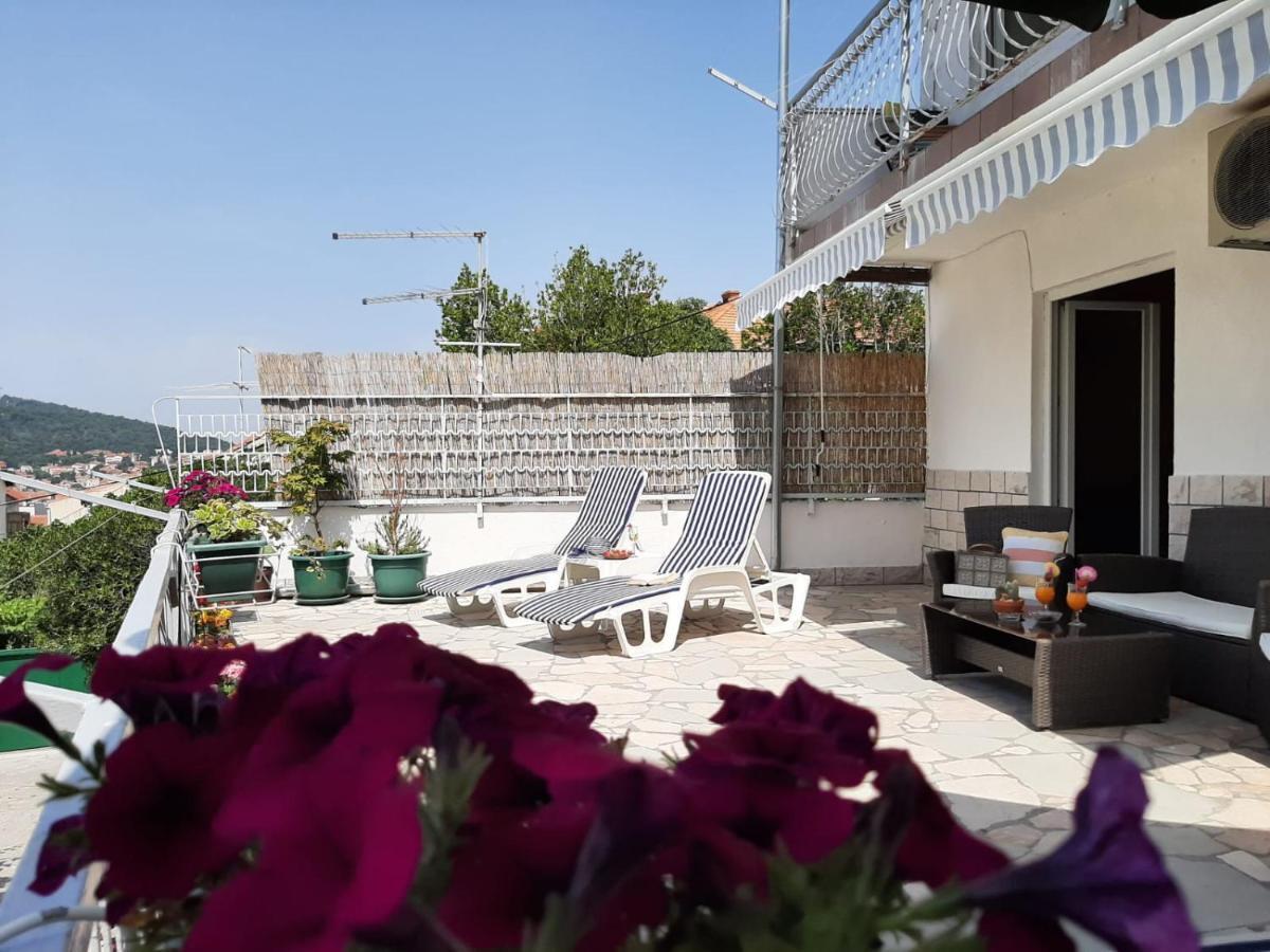 Apartments Bruno Сплит Экстерьер фото